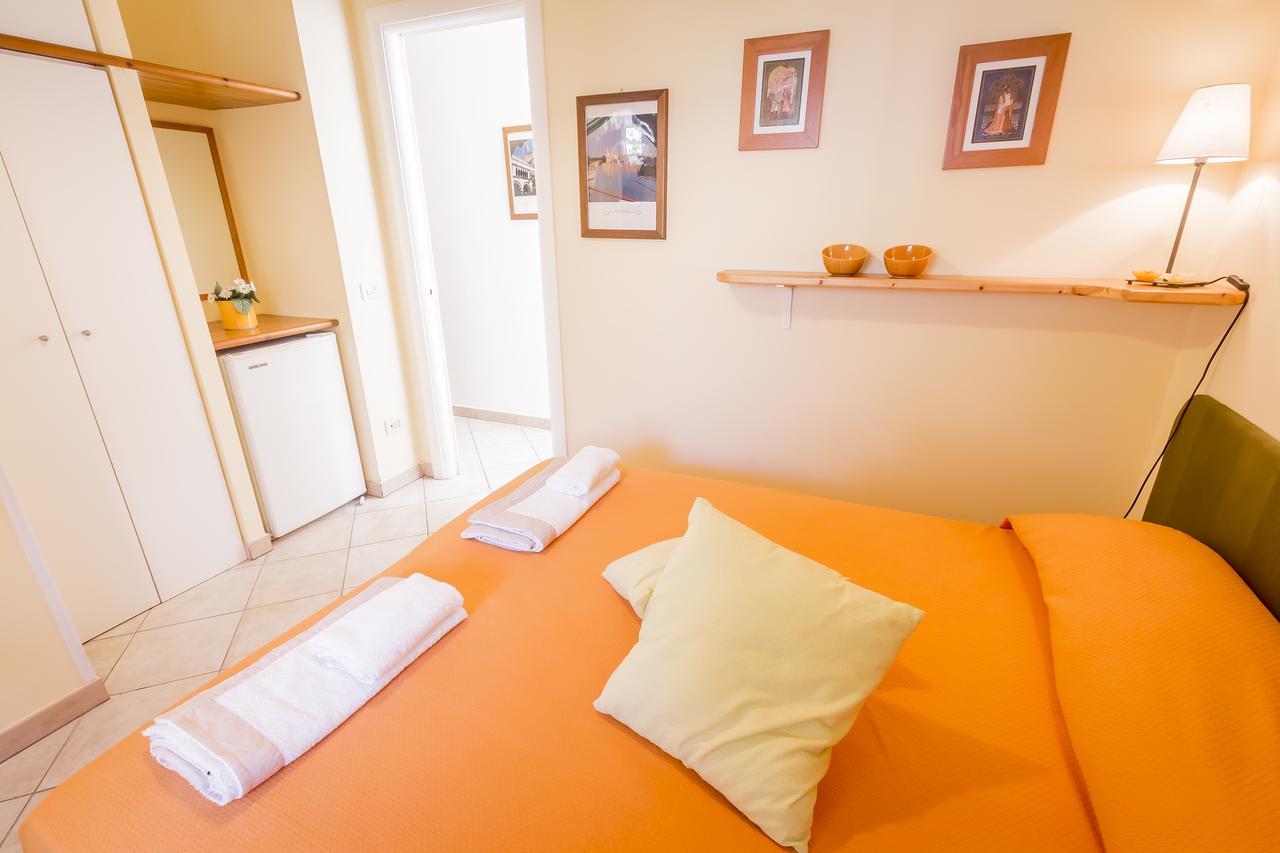 Mandarinoarancio Bed & Breakfast Alezio Exterior photo